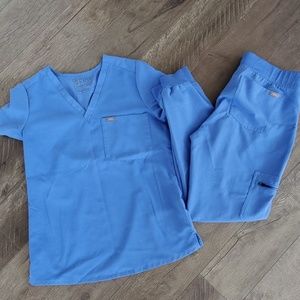 Figs scrubs